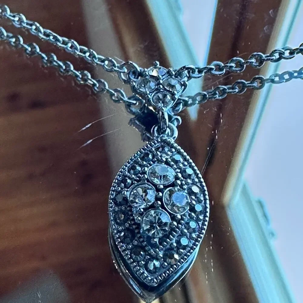 Givenchy - Night Star Rhinestone and Marcasite Necklace, black and rhodium - Picture 3 of 7